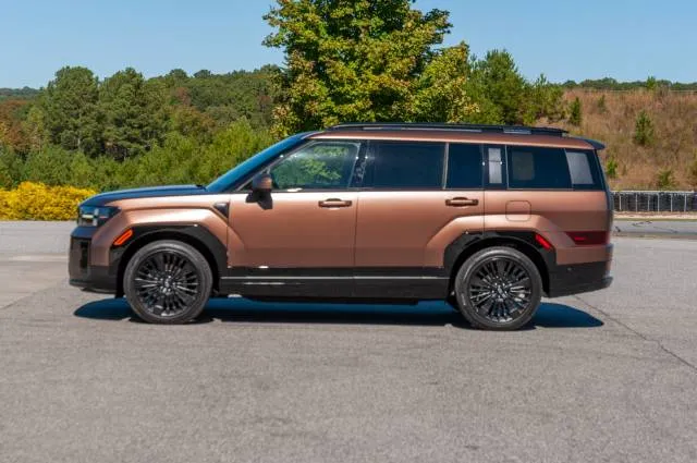 TheCarConnection Logo